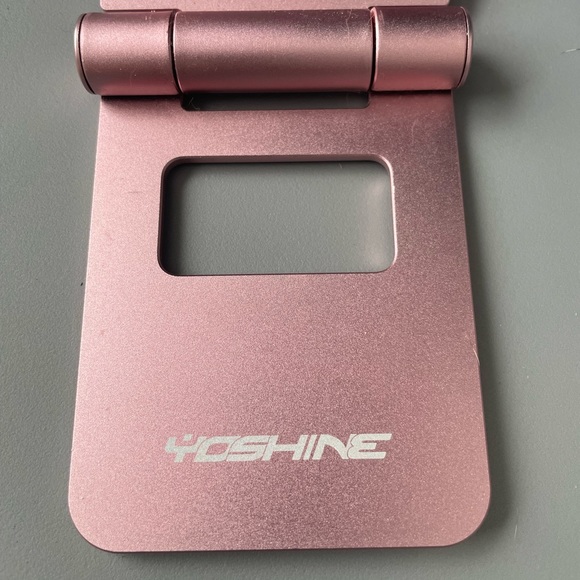 Adjustable Tablet/Phone Stand- Rose Gold - Picture 8 of 9